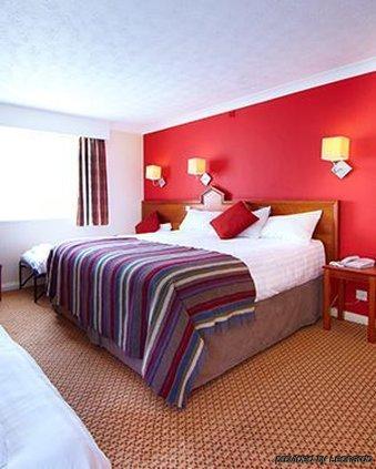 Hotel Village Manchester 3*
