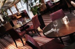 Village Manchester Hotel 3*
